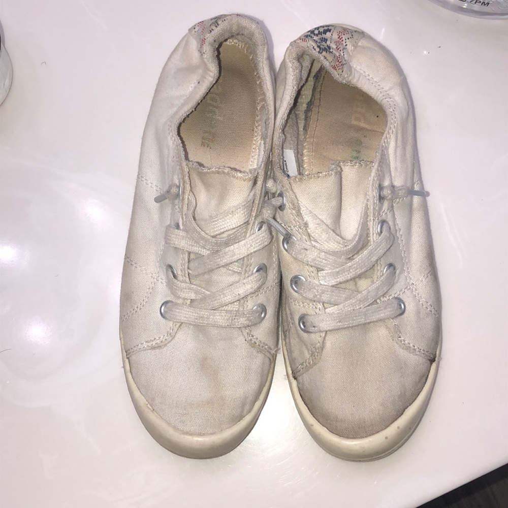 White slip on shoes size 5